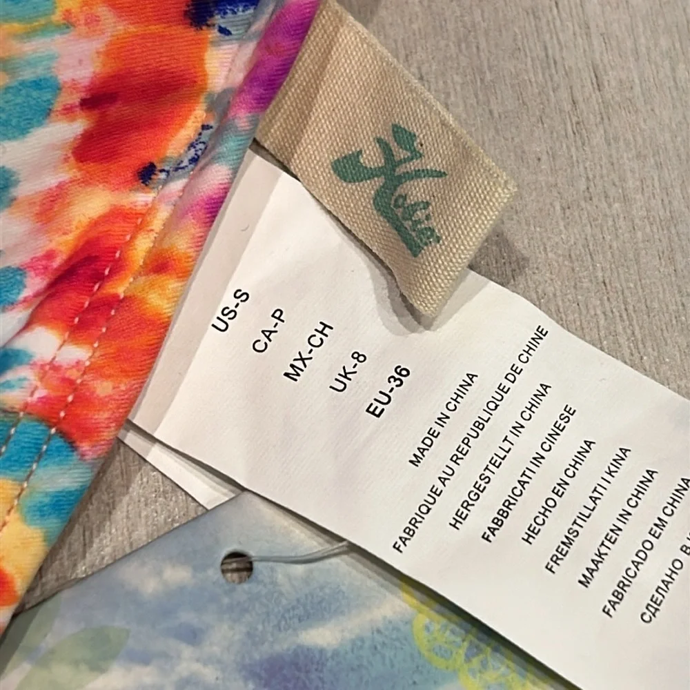 Hobie tie dye swim bikini top size small